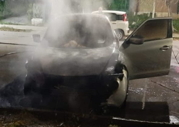 Corigliano Rossano: 58 veicoli incendiati nel 2021 e solo 4 nella scorsa settimana. Corigliano Rossano: 58 veicoli incendiati nel 2021 e solo 4 nella scorsa settimana.