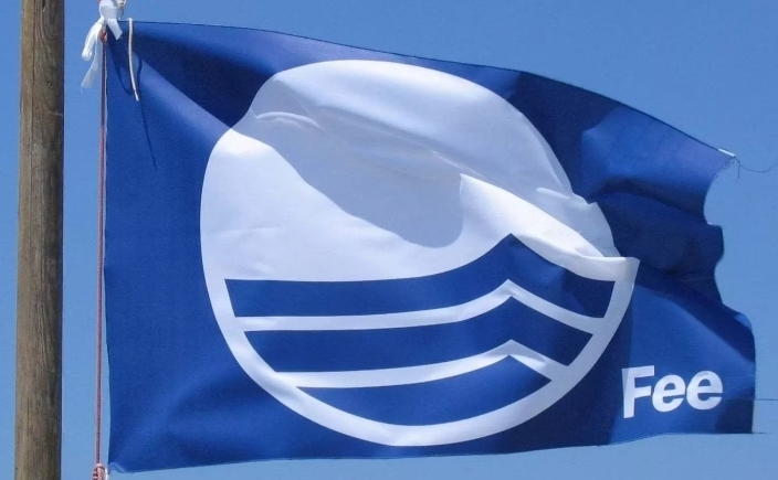 Bandiera zero per Corigliano Rossano pure grazie alla Regione e al Ministero Bandiera blu Mare Spiaggia