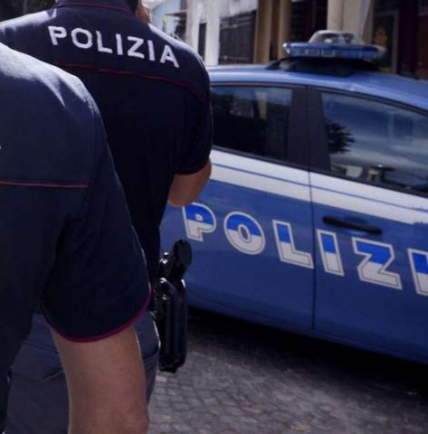 Chiuso Locale dalla Polizia a Corigliano Rossano - Cosenza - Calabria - Politica - Movimento per l'Italia -